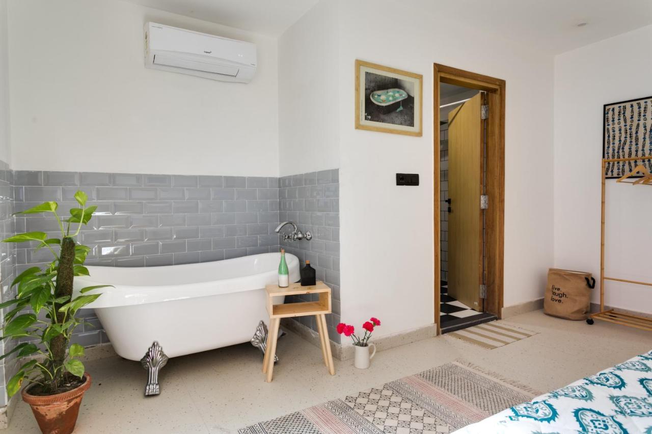 Vaara Bed & Breakfast Yeni Delhi Dış mekan fotoğraf