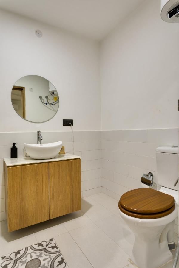 Vaara Bed & Breakfast Yeni Delhi Dış mekan fotoğraf